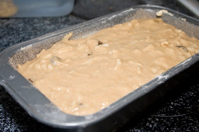 Apple Raisin Breakfast Bread07