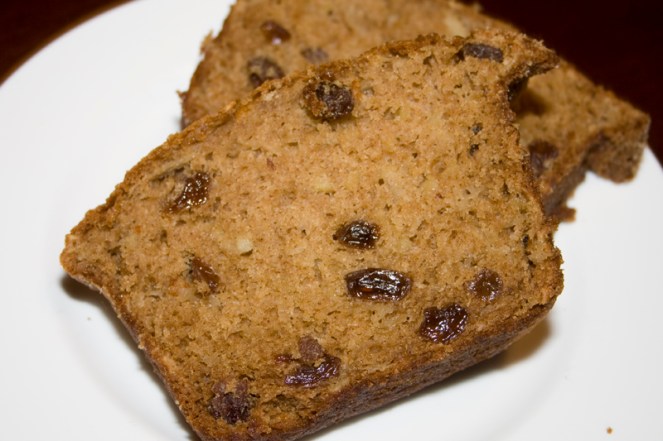 Apple Raisin Breakfast Bread09