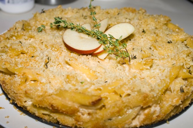 Apple Cheddar Penne Pie01