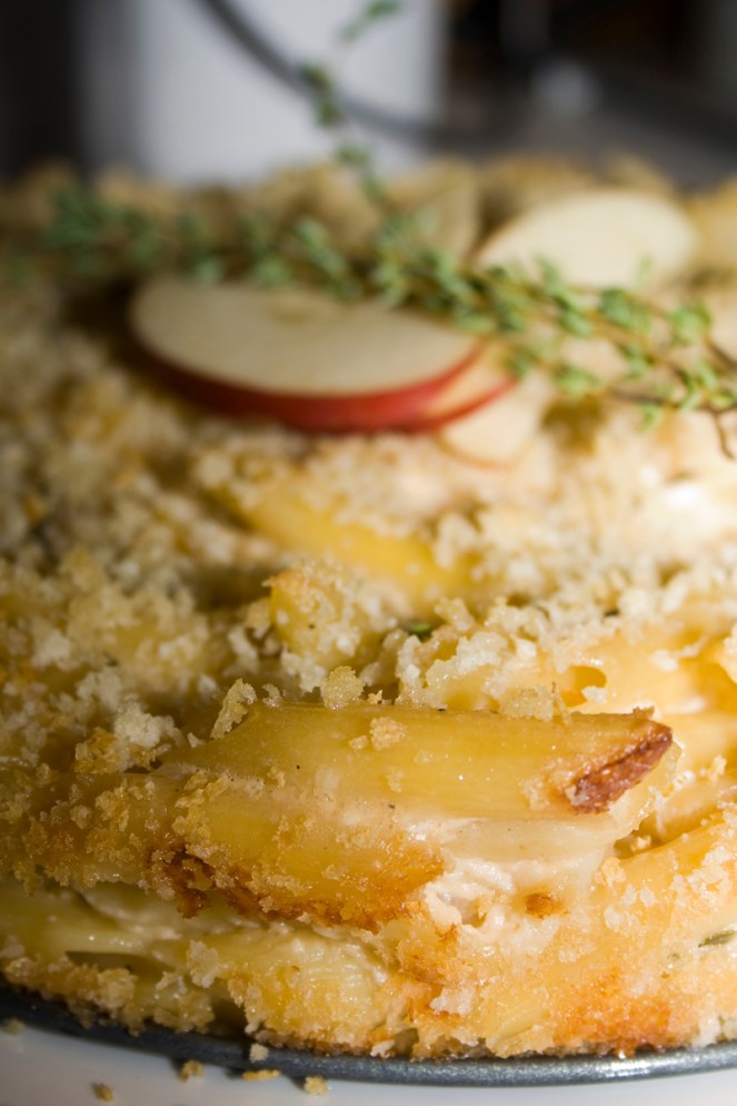 Apple Cheddar Penne Pie02