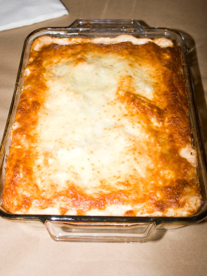 Creamy White Chicken and Artichoke Lasagna01