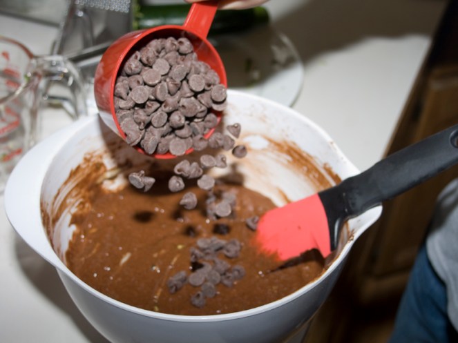 Super Moist Chocolate Zucchini Bread04