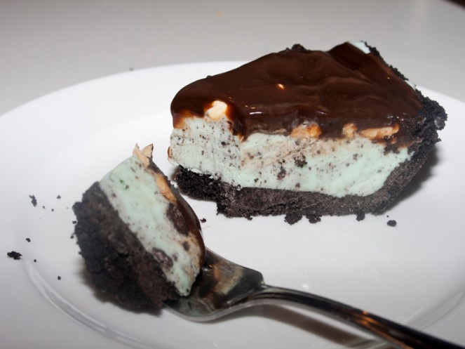 Oreo Mint Ice Cream Pie