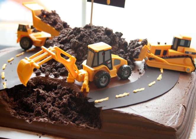 Construction Cake01