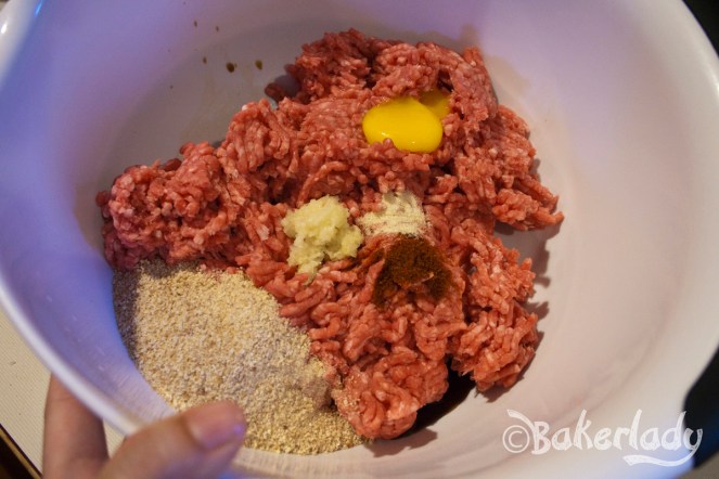 Perfectly Juicy Hamburgers - Bakerlady