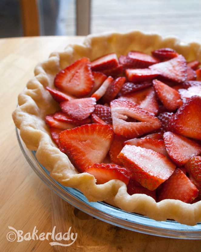 Easy Strawberry Pie - Bakerlady