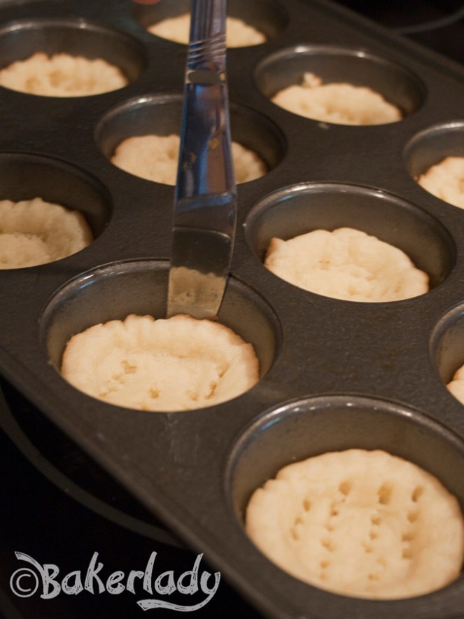 Fruity Lemon Cheesecake Cookie Cups - Bakerlady