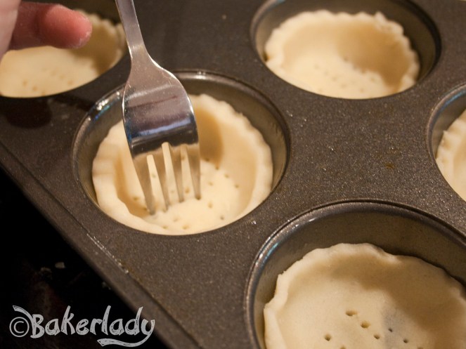 Fruity Lemon Cheesecake Cookie Cups - Bakerlady