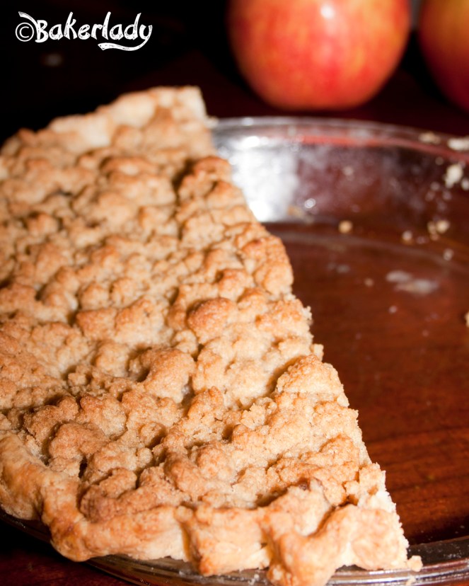 Honeycrisp Dutch Apple Pie - Bakerlady