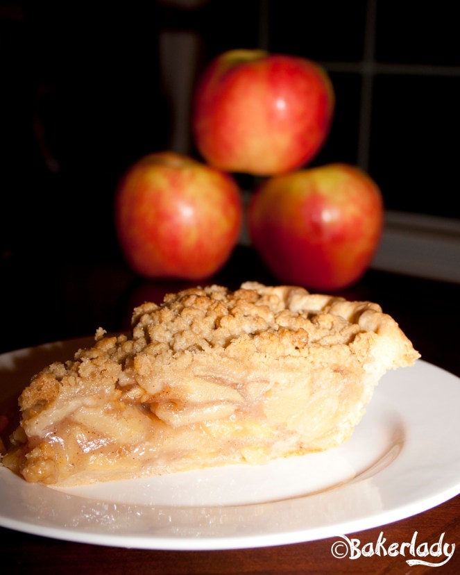Honeycrisp Dutch Apple Pie - Bakerlady